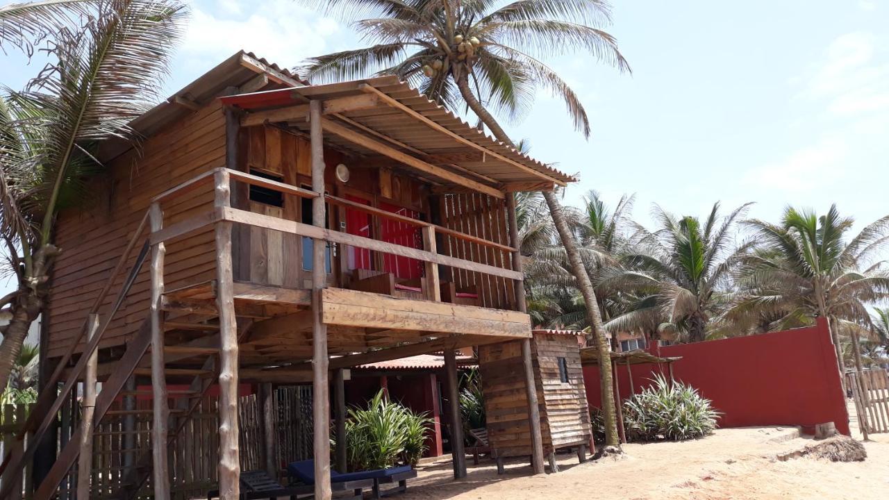 Case De Robinson Lome Exterior photo